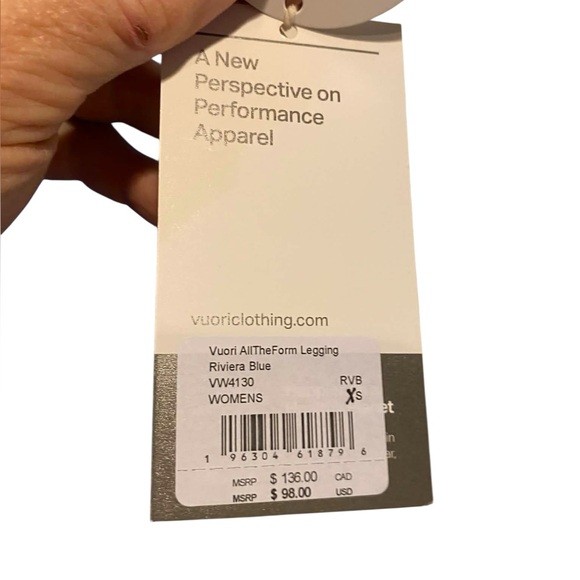 NWT Vuori all the form leggings and tank set RIVIERA BLUE Size XS - Picture 5 of 5